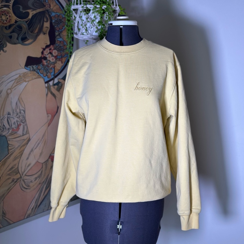 Women’s Brandy‎ Melville Yellow 'Honey' Embroidered Crewneck Sweatshirt